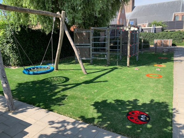 08FA1E2D-B1E0-430A-B1ED-939B13819E27